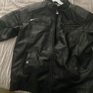 Only used it 2 times leather jacket